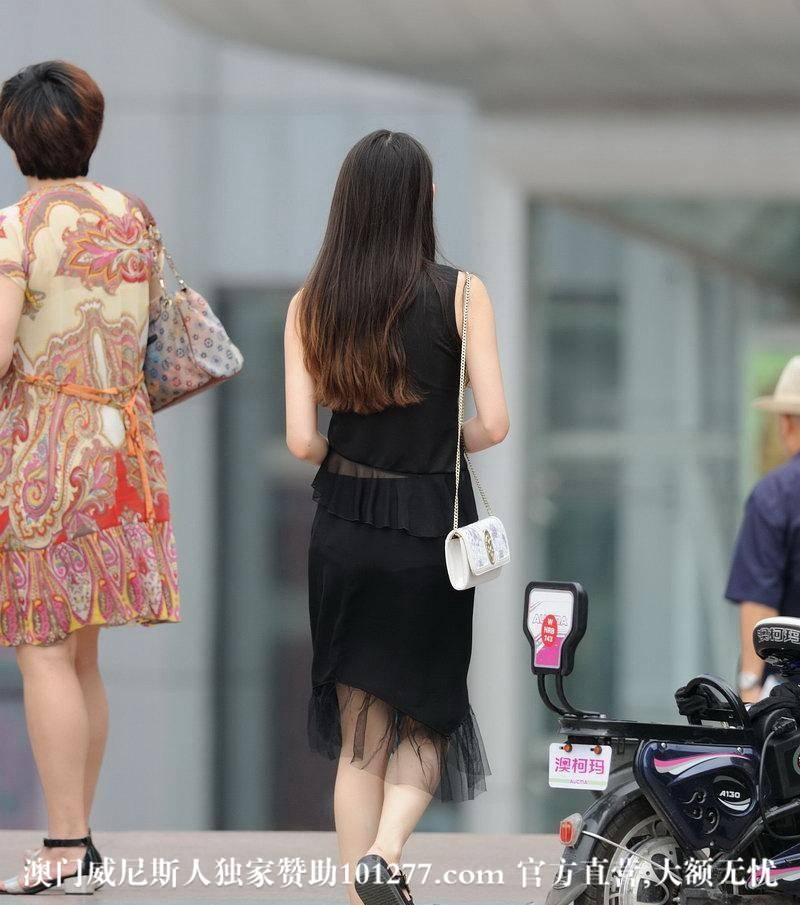 黑裙美女【10P】