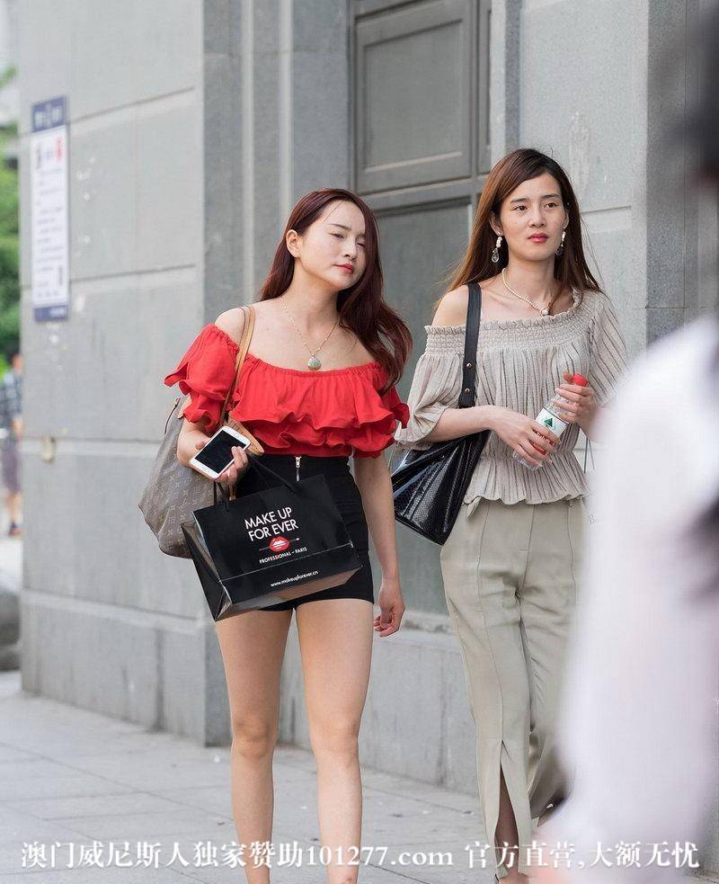 步行街上美腿靓妹【12P】