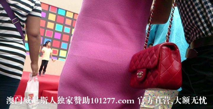 美眉的长裙紧薄显内痕【14P】