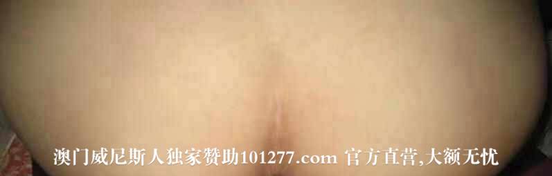 身材火辣MM不介意拍照[10P]