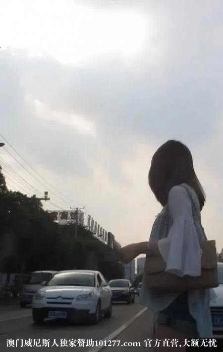 牛仔热裤肉丝美腿清纯美女【8P】