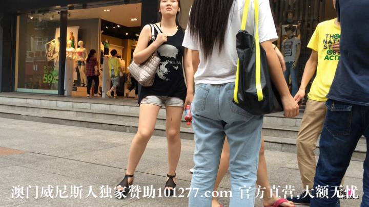 粉色超短包臀裙年轻的妹子【16P】