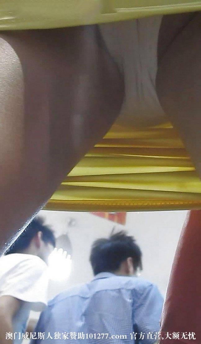 商场包臀裙美女【9P】