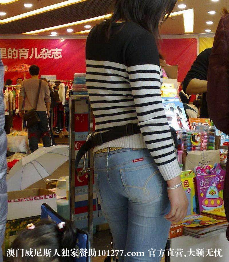 超市美女【10P】