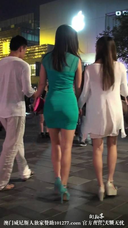 绿色包臀裙绿色高跟翘臀美女