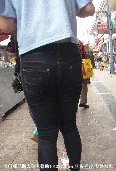 街拍热裤蕾丝少妇对比产生美【13P】