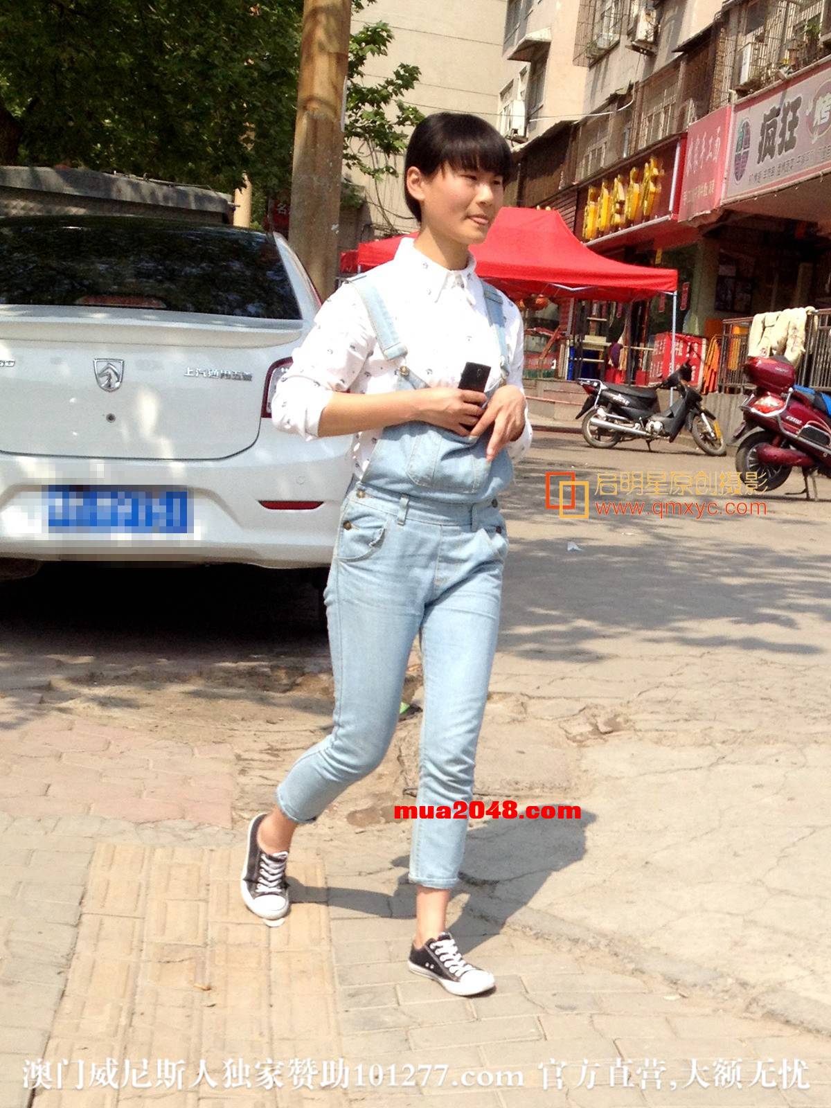 很清纯的背带牛仔裤mm【10p】