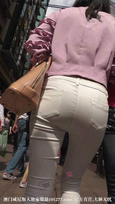 紫衫白裤美女【9P】