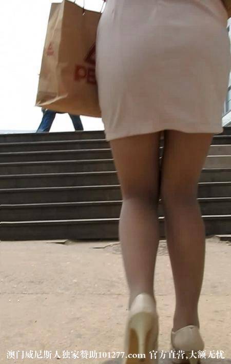 清纯肉丝美腿MM【9P】