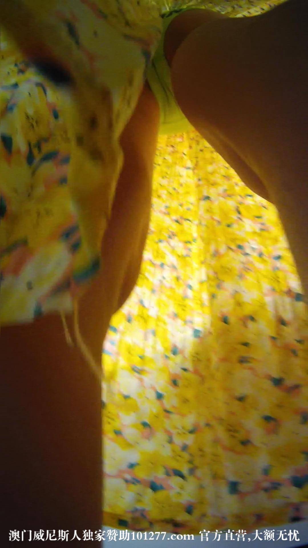 碎花短裙风格各不同，露出偷窥【9P】