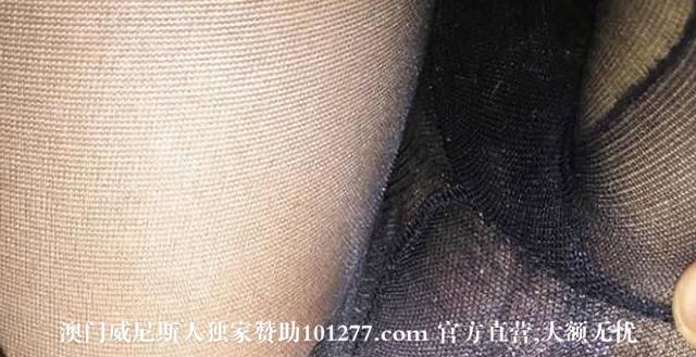 女友总是很羞涩这也不行那也不行，把她灌醉了怎幺玩都行【21P】