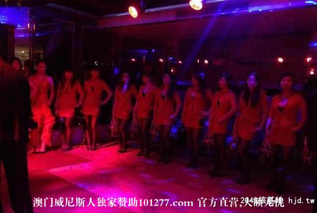 精品推荐，夜总会偷拍选秀【12P】